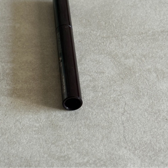 Laura Mercier Velour Extreme Matte Lipstick - Stylin - Picture 4 of 4